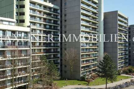 Wohnung zum Kaufen in Köln 90.000 € 25.72 m² 1 zimmer