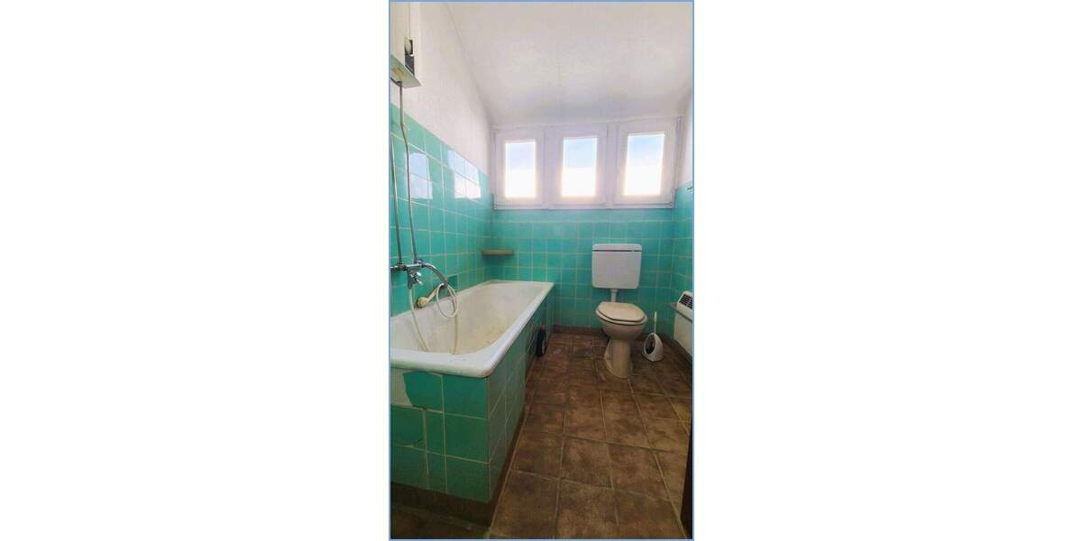 Einfamilienhaus Frechen Bachem - 7 Zimmer, 129 m&sup2;, 450.000&euro; | Angebot:25772495