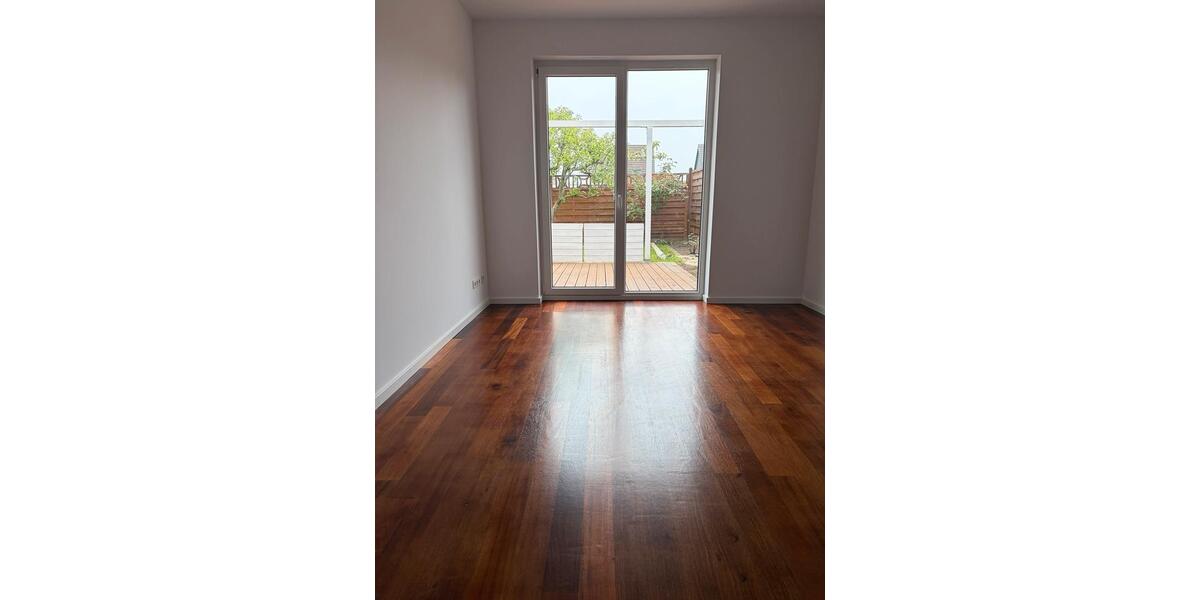 Bungalow Bonn Tannenbusch - 4 Zimmer, 118 m&sup2;, 1.800&euro; | Angebot:26340221