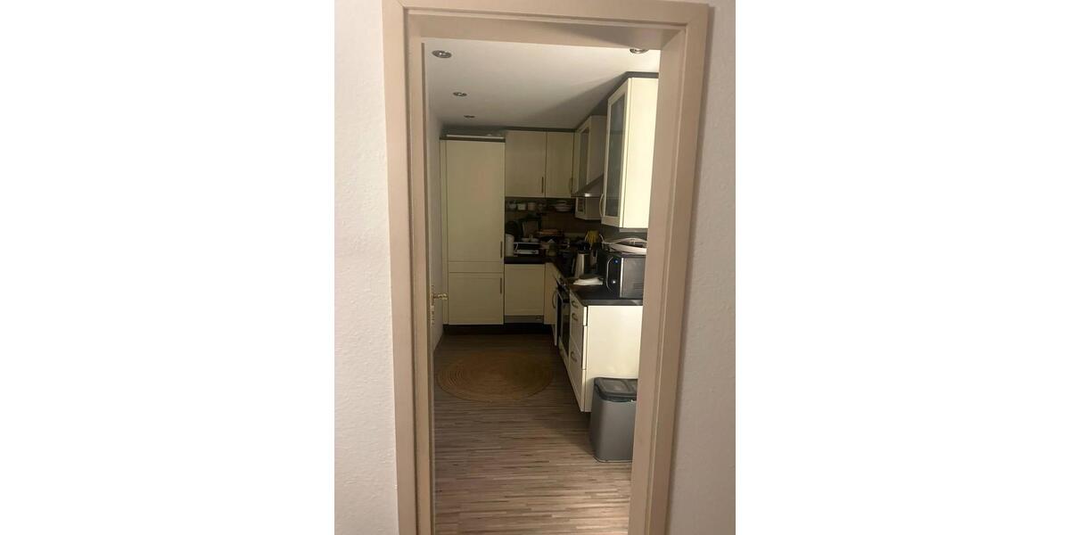 Dachgeschoßwohnung Bergheim - 3 Zimmer, 80 m&sup2;, 1.150&euro; | Angebot:25867953