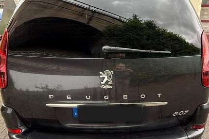 Peugeot 807