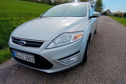Ford Mondeo 202.000 km 4.000 &euro; Solingen 42655