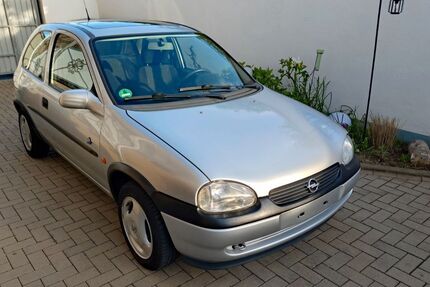 Opel Corsa 175.000 km 999 &euro; Bornheim 53332