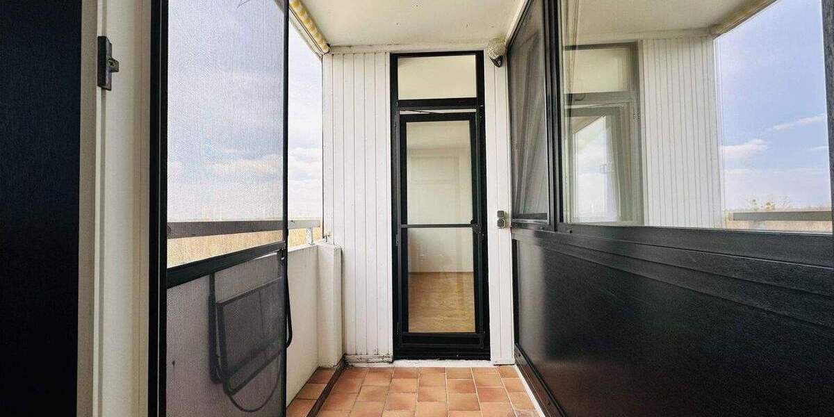 Erstbezug nach Renovierung: 4-Zimmerwohnung inklusive Zusatzapartment zu vermieten 4 zimmer