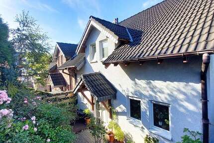 Haus zum Kaufen in Overath 389.000 € 119 m² 4 zimmer