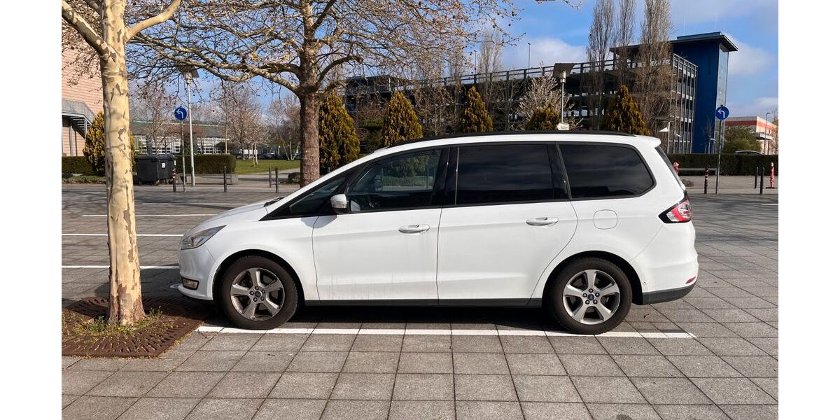 Ford Galaxy 100.000 km 12.600 &euro; Köln 50674