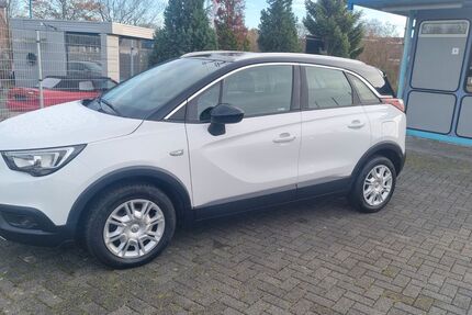 Opel Crossland (X) 126.000 km 9.900 € Wesseling 50389