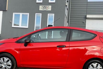 Ford Fiesta 90.000 km 2.350 € Euskirchen 53881