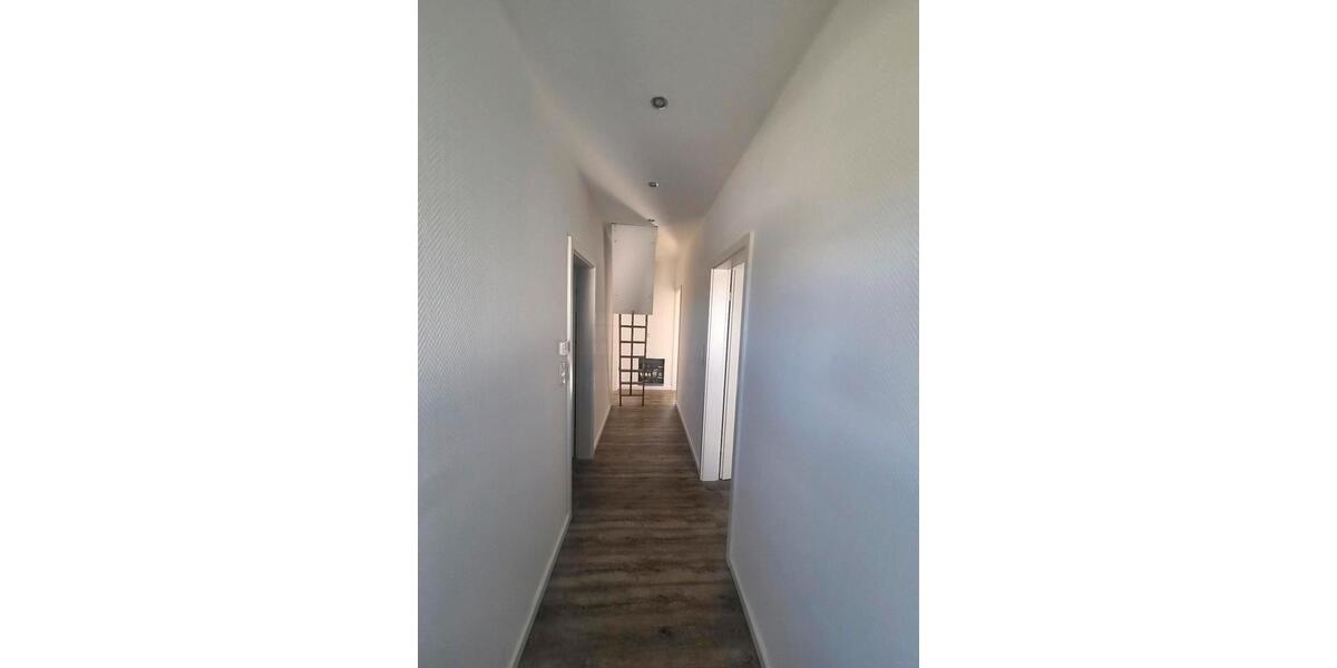 Einfamilienhaus Hennef (Sieg) - 5 Zimmer, 125 m&sup2;, 685.000&euro; | Angebot:26061061