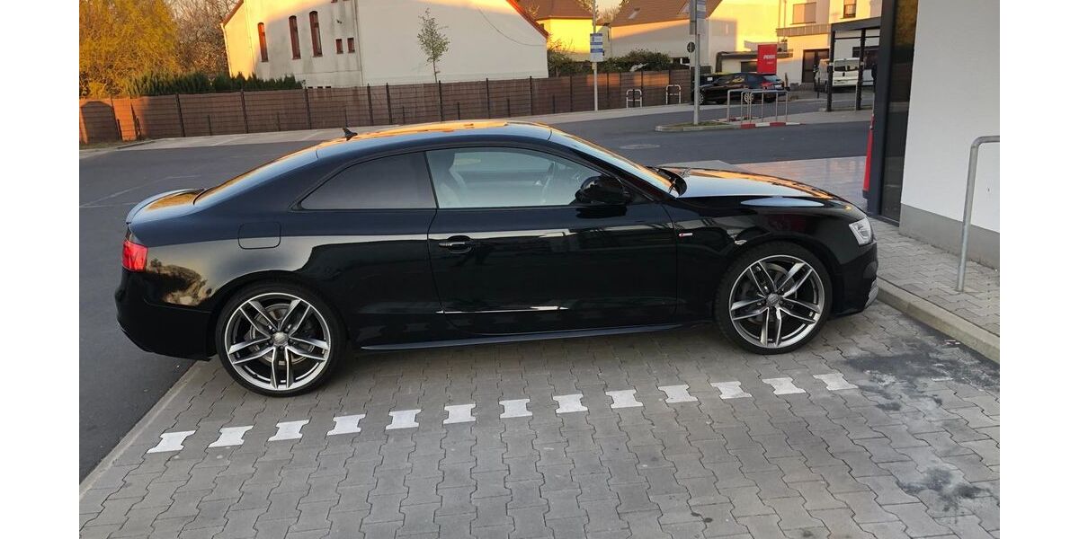 Audi A5 193.000 km 10.999 &euro; Hennef 53773