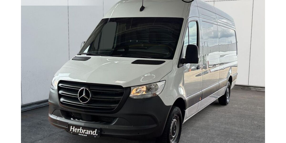 Mercedes-Benz Sprinter 46.917 km 44.840 &euro; Bergheim 50126