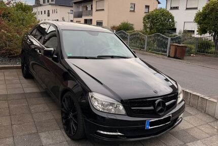 Mercedes-Benz C 250 273.000 km 7.500 &euro; Niederkassel 53859