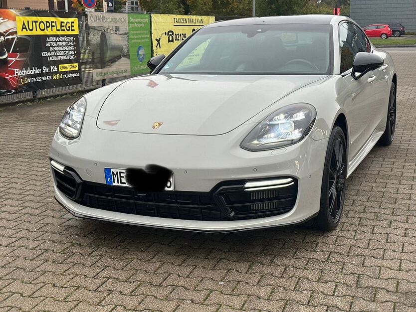 Porsche Panamera 94.000 km 71.790 € Haan 42781