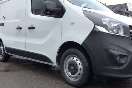 Opel Vivaro 98.400 km 12.900 &euro; Solingen 42699