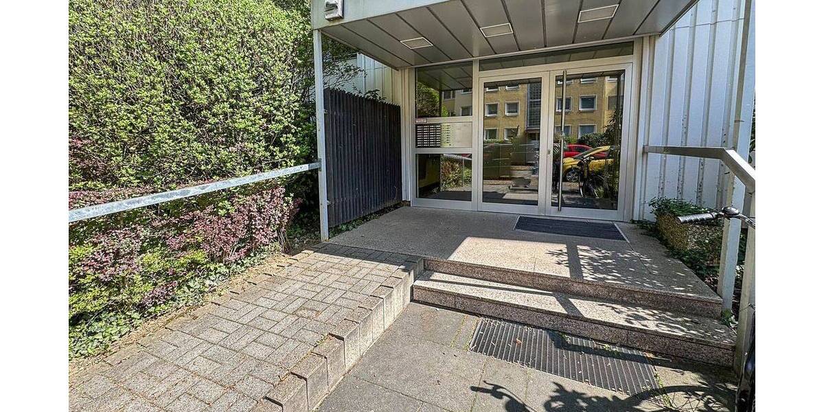 Etagenwohnung Köln Weiden - 2 Zimmer, 61 m&sup2;, 325.000&euro; | Angebot:26260643