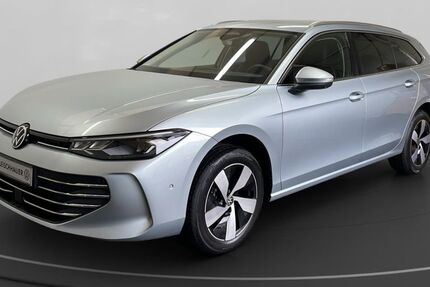 VW Passat 8.990 km 40.490 &euro; Köln 50823