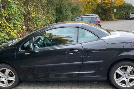 Peugeot 207 99.300 km 4.500 &euro; Bedburg 50181