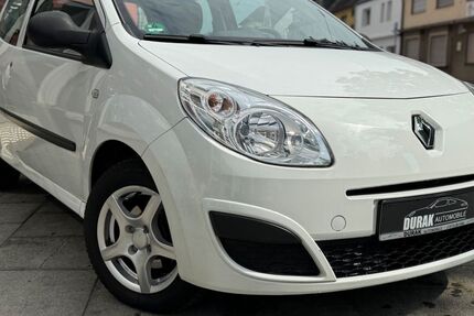 Renault Twingo 148.200 km 3.290 &euro; Siegburg 53721