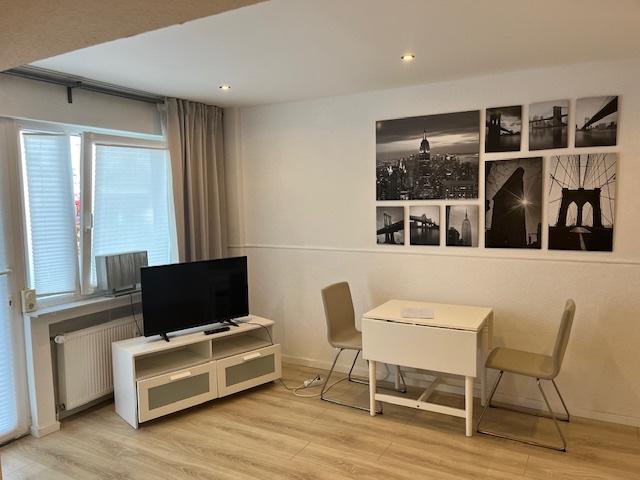 Etagenwohnung Solingen Wald - 1 Zimmer, 36 m&sup2;, 360&euro; | Angebot:26250340