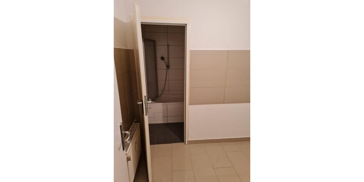 Erdgeschoßwohnung Bonn Hardtberg - 3 Zimmer, 84 m&sup2;, 195.000&euro; | Angebot:27251770