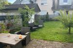 **Großzügiges Reihenhaus mit Garten und Garage in ruhiger Lage von Leverkusen Steinbüchel**
