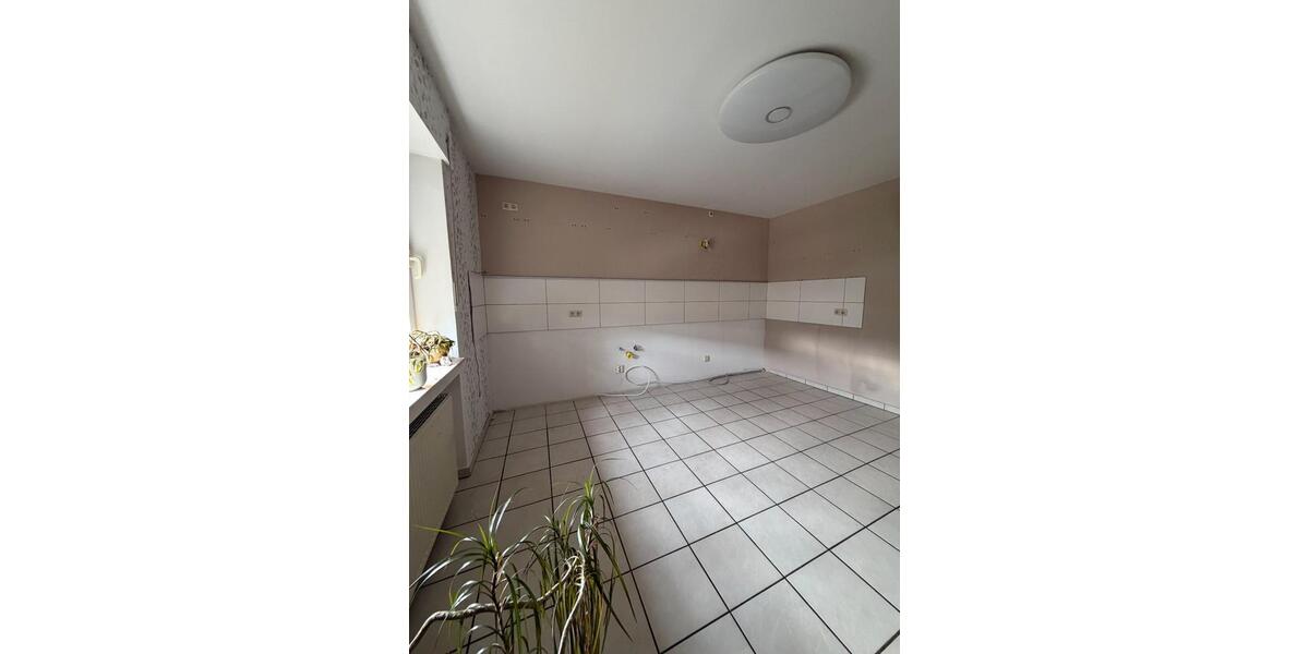 Etagenwohnung Bergheim - 5 Zimmer, 184 m&sup2;, 395.000&euro; | Angebot:26614301