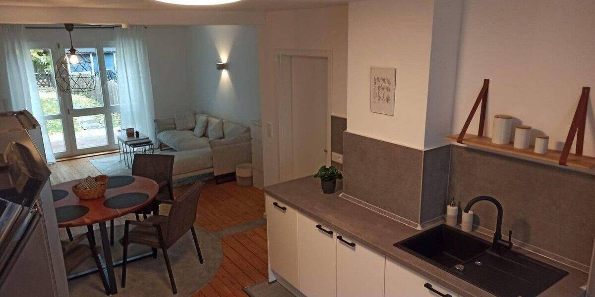 Reihenendhaus Bonn Poppelsdorf - 3 Zimmer, 75 m&sup2;, 1.550&euro; | Angebot:26865299