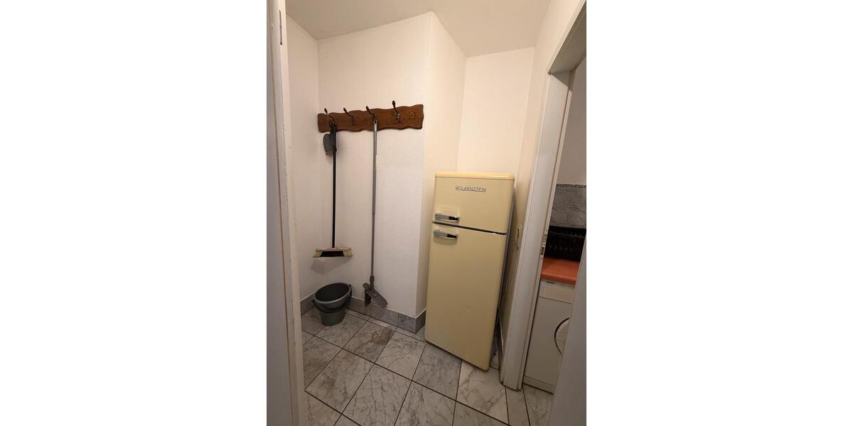 Etagenwohnung Hürth - 2 Zimmer, 65 m&sup2;, 2.350&euro; | Angebot:26615072