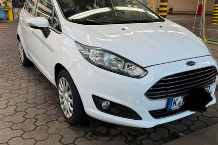 Ford Fiesta 143.000 km 4.950 &euro; Köln 50679