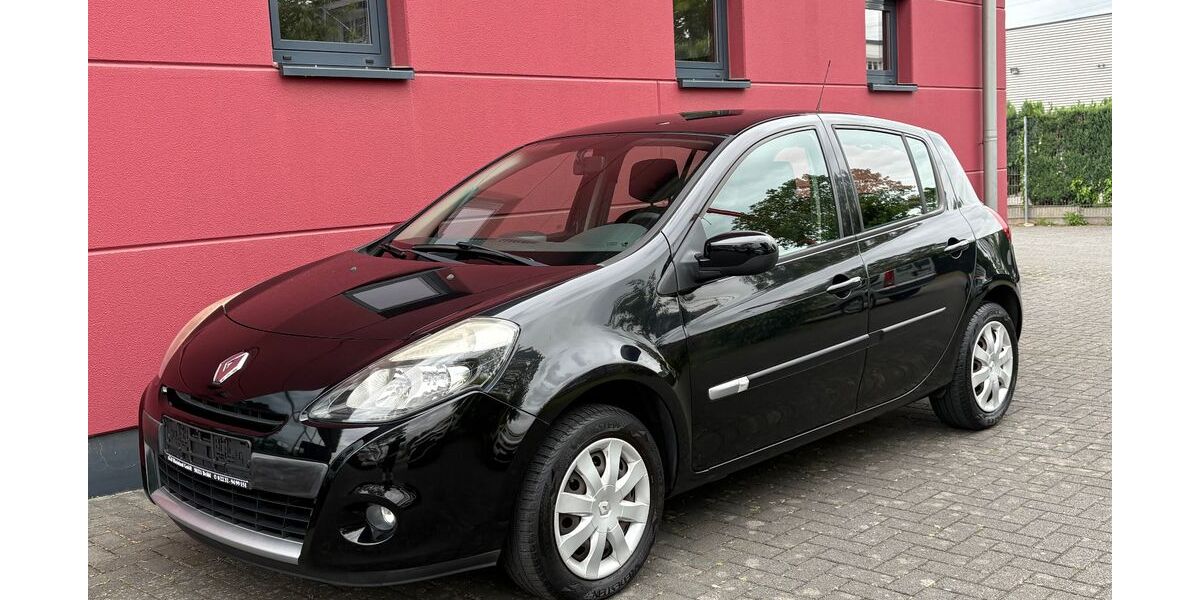 Renault Clio 68.546 km 4.800 &euro; Brühl 50321