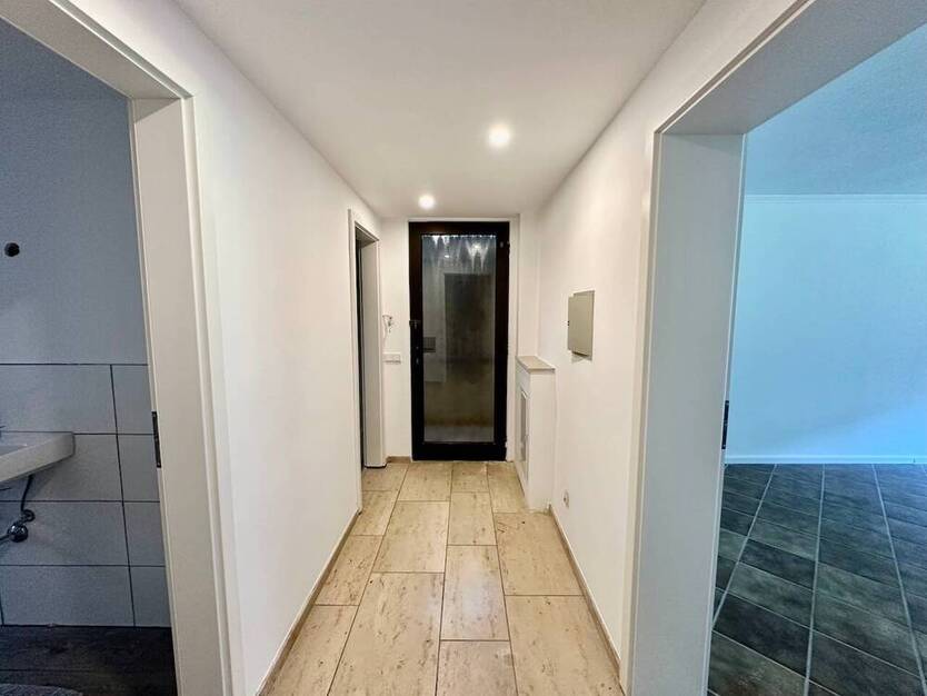 Sanierter Bungalow mit EinliegerWohnung in beliebter Wohnlage