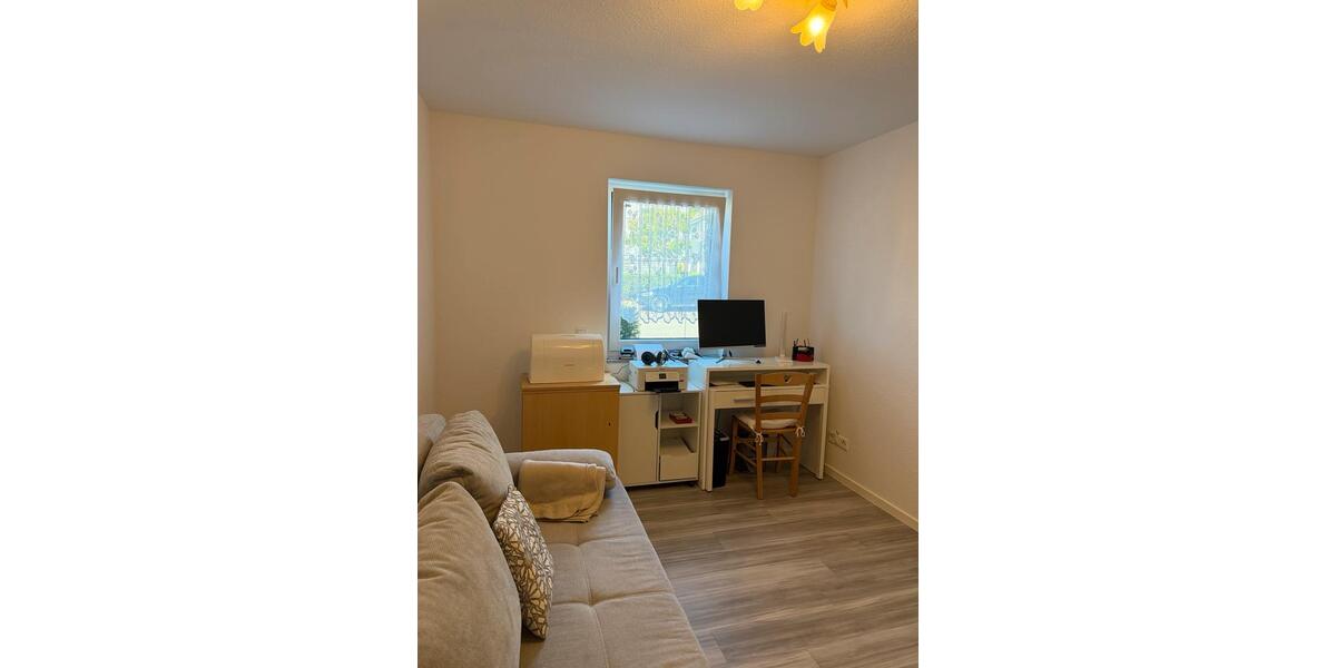 Erdgeschoßwohnung Wermelskirchen - 3 Zimmer, 109 m&sup2;, 1.342&euro; | Angebot:27551019