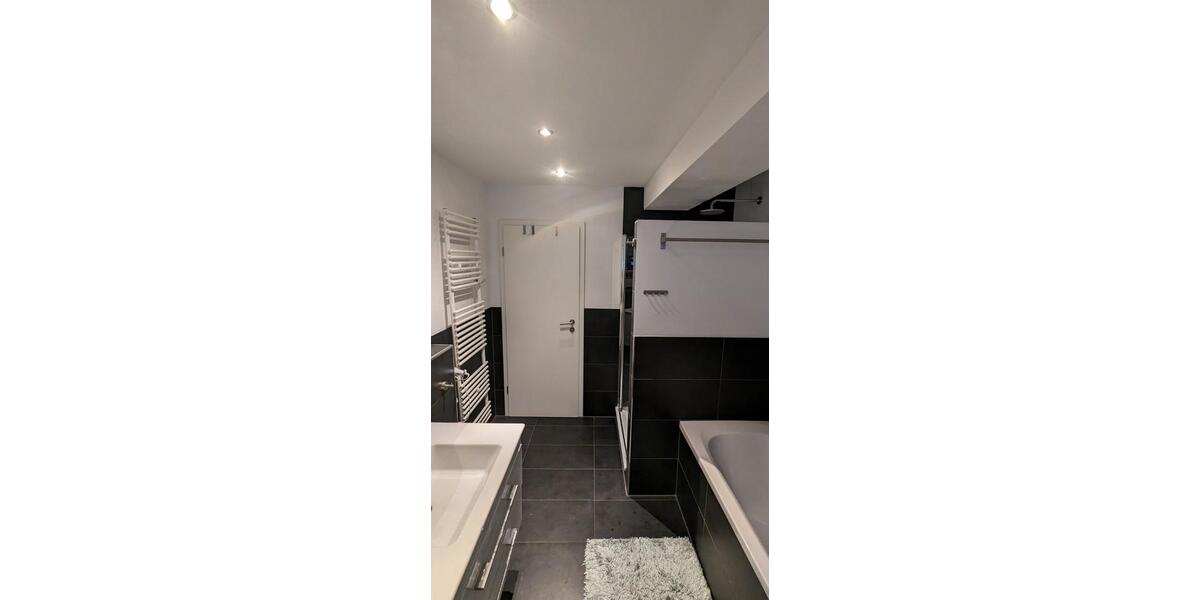 Etagenwohnung Köln Nippes - 3.5 Zimmer, 87 m&sup2;, 365.000&euro; | Angebot:26522567