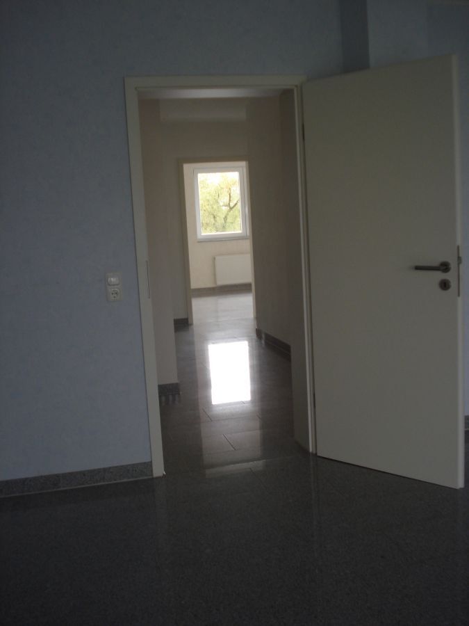 Bornheim - Brenig schöne 3-Zimmerwohnung mit Balkon ab 01.11.2025 oder nach Vereinbarung 3 zimmer