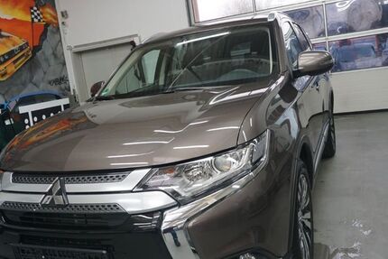 Mitsubishi Outlander 7.200 km 21.999 &euro; Köln 51143