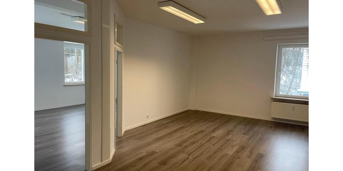 Bürofläche Praxis Studio zu vermieten zimmer