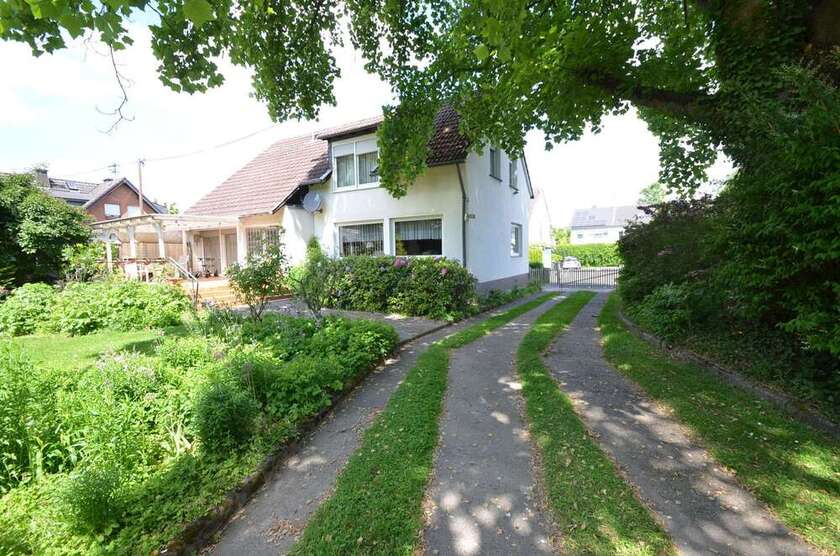 Haus zum Kaufen in Sankt Augustin Birlinghoven 889.000 € 140 m² 6 zimmer