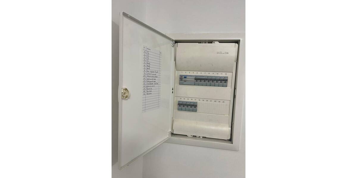 Etagenwohnung Köln Vingst - 2 Zimmer, 64 m&sup2;, 189.000&euro; | Angebot:26037093