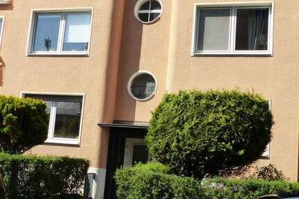 Eigentumswohnung in Köln Deutz mit separatem Appartement im Souterrain - Wohnfläche 114 m² 4 zimmer