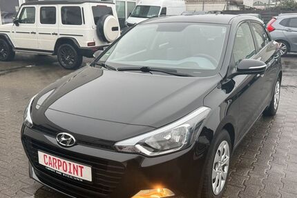 Hyundai i20 112.000 km 7.950 &euro; Brühl 50321