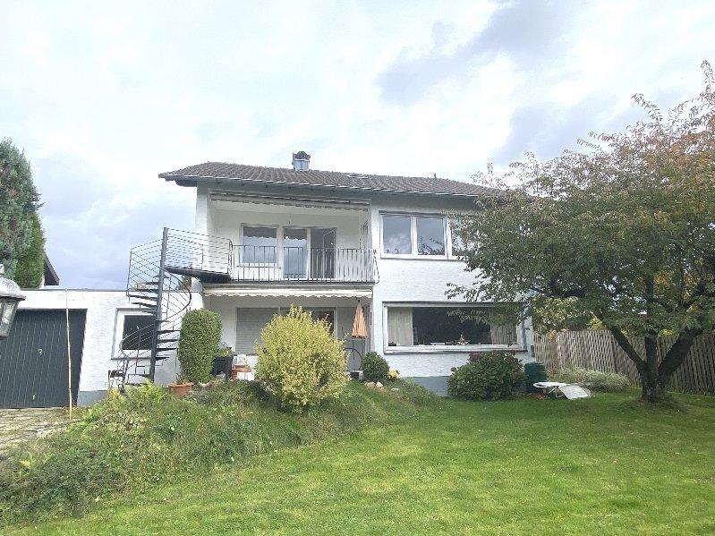 Dachgeschoßwohnung Bonn Gielgen - 2 Zimmer, 62 m&sup2;, 770&euro; | Angebot:25655179