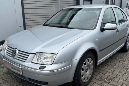 VW Bora 275.000 km 890 € Erftstadt 50374
