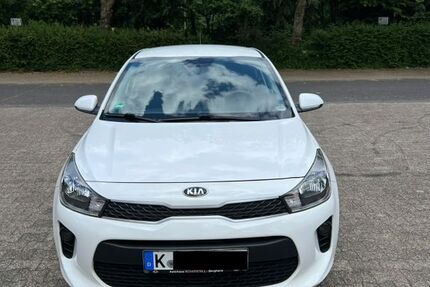 Kia Rio 111.000 km 7.200 &euro; Niederkassel 53859