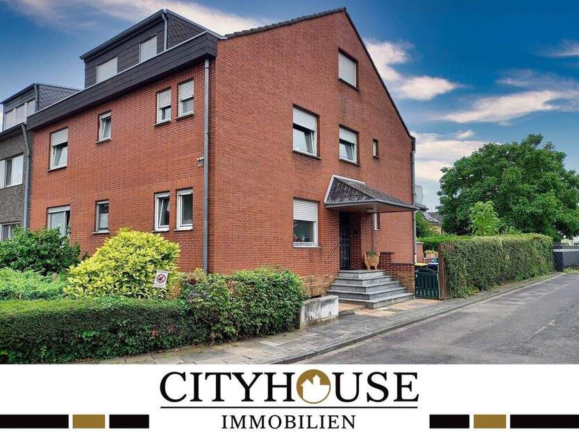 CITYHOUSE: Mehrfamilienhaus solide vermietet mit großem Garten, Keller, Stellplatz und Garage 9 zimmer