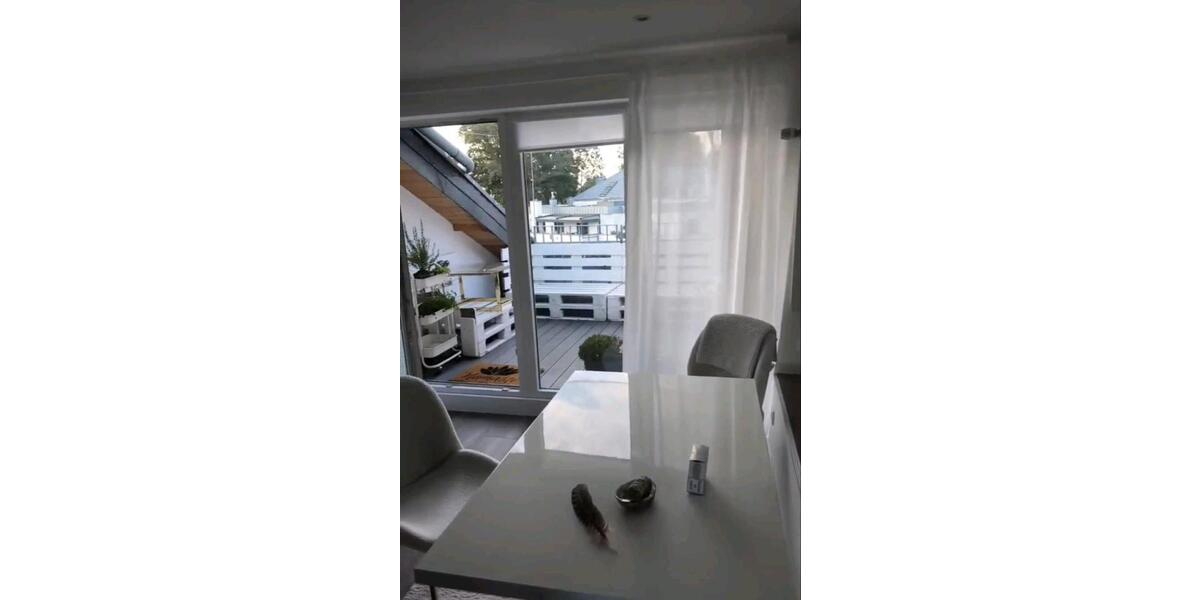 Dachgeschoßwohnung Erftstadt - 2 Zimmer, 80 m&sup2;, 1.180&euro; | Angebot:26684543