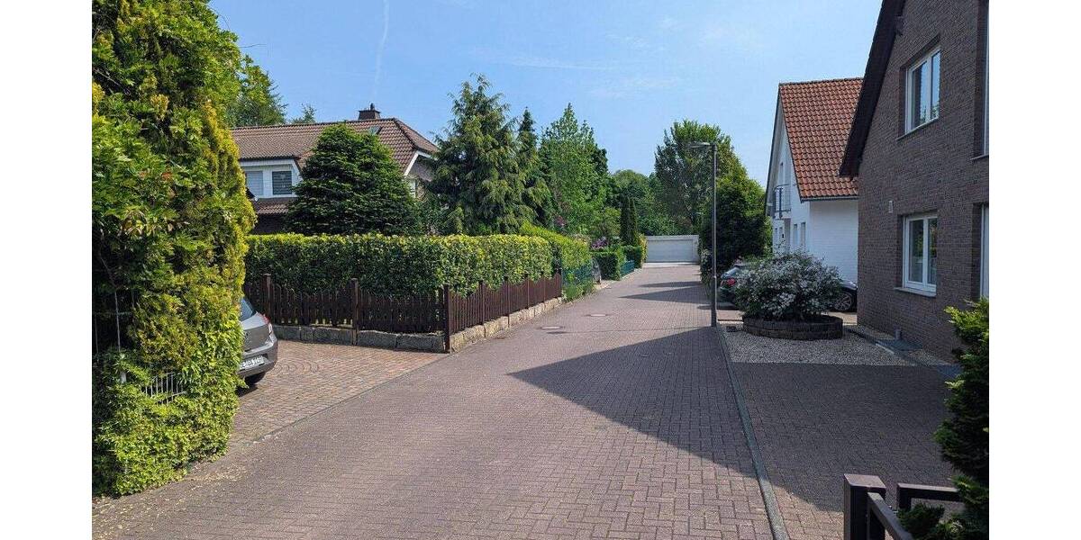 Einfamilienhaus Langenfeld (Rheinland) Richrath - 8 Zimmer, 301 m&sup2;, 995.000&euro; | Angebot:26824078