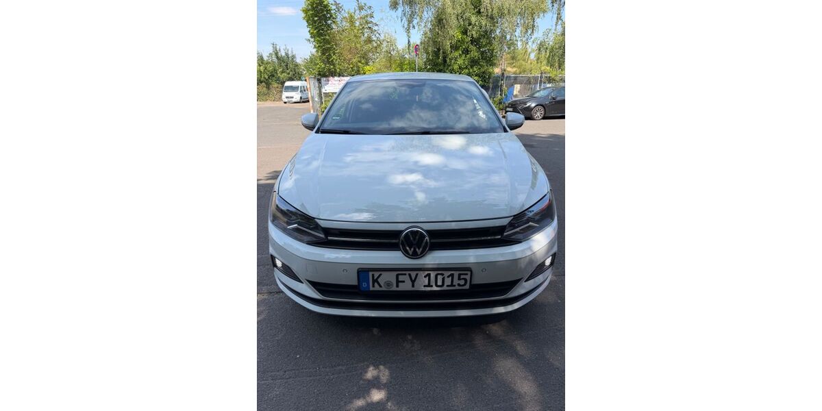 VW Polo 86.000 km 11.900 &euro; Köln 50765