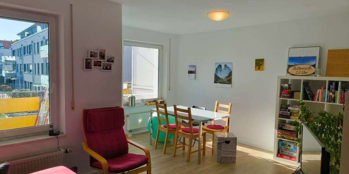 Etagenwohnung Bonn Hardtberg - 3 Zimmer, 77 m&sup2;, 795&euro; | Angebot:25602760