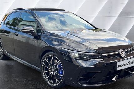VW Golf 17.107 km 51.900 &euro; Köln-Riehl 50735