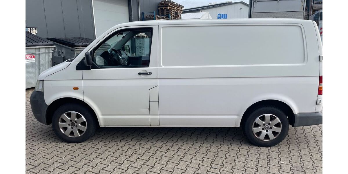 VW T5 Transporter 295.000 km 5.750 &euro; Bonn 53229